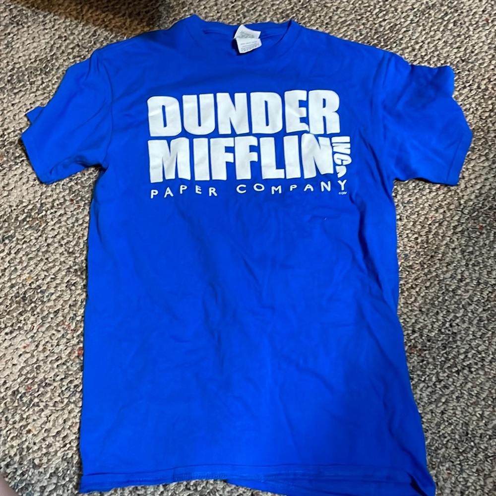 dunder mifflin t shirt